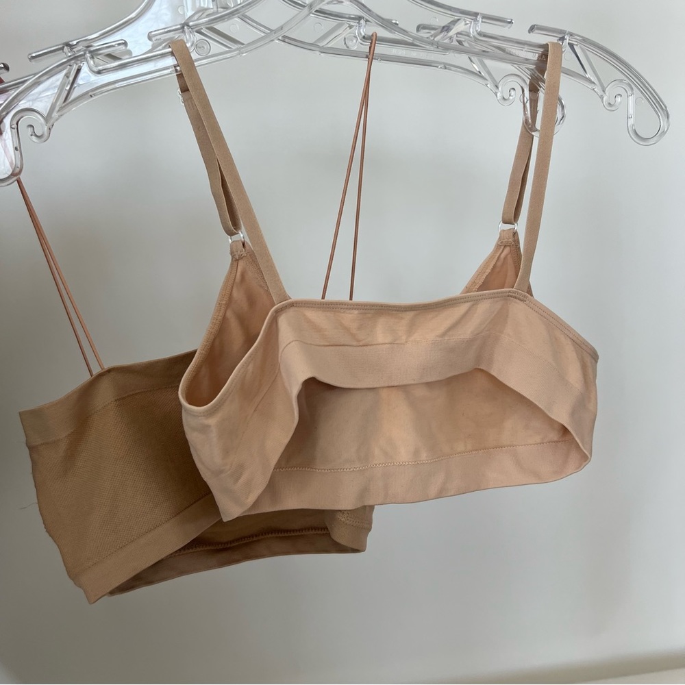 SOLD ❌ SEAMLESS NUDE BRALETTE - Picture 6 of 6